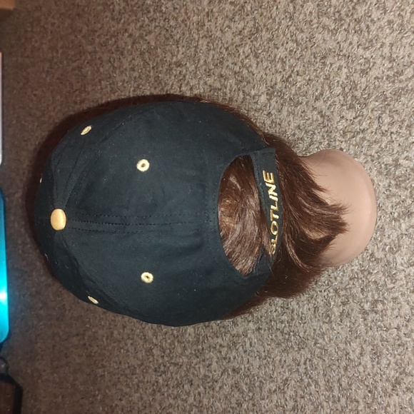 Slotline Embroidered Golf Black Gold Adjustable Hat Cap - Picture 5 of 10